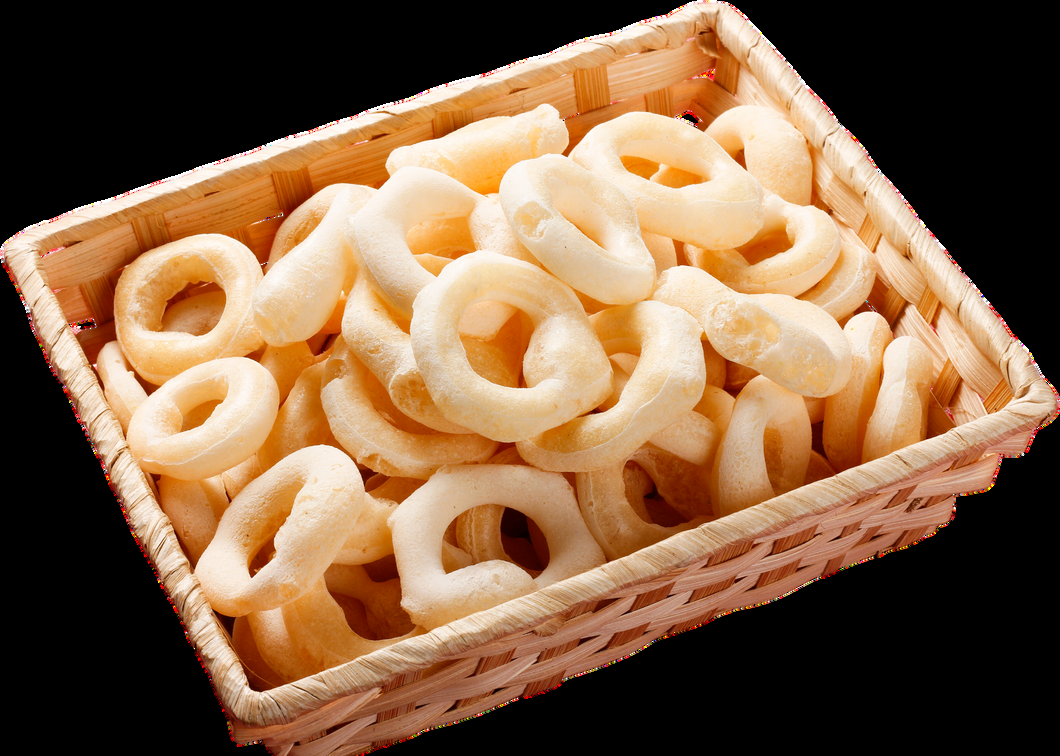 Biscoitos de polvilho em formato de argola, feitos com a mistura Monterica